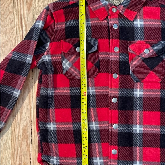 Eddie Bauer boy’s plaid fleece. - Picture 5 of 6